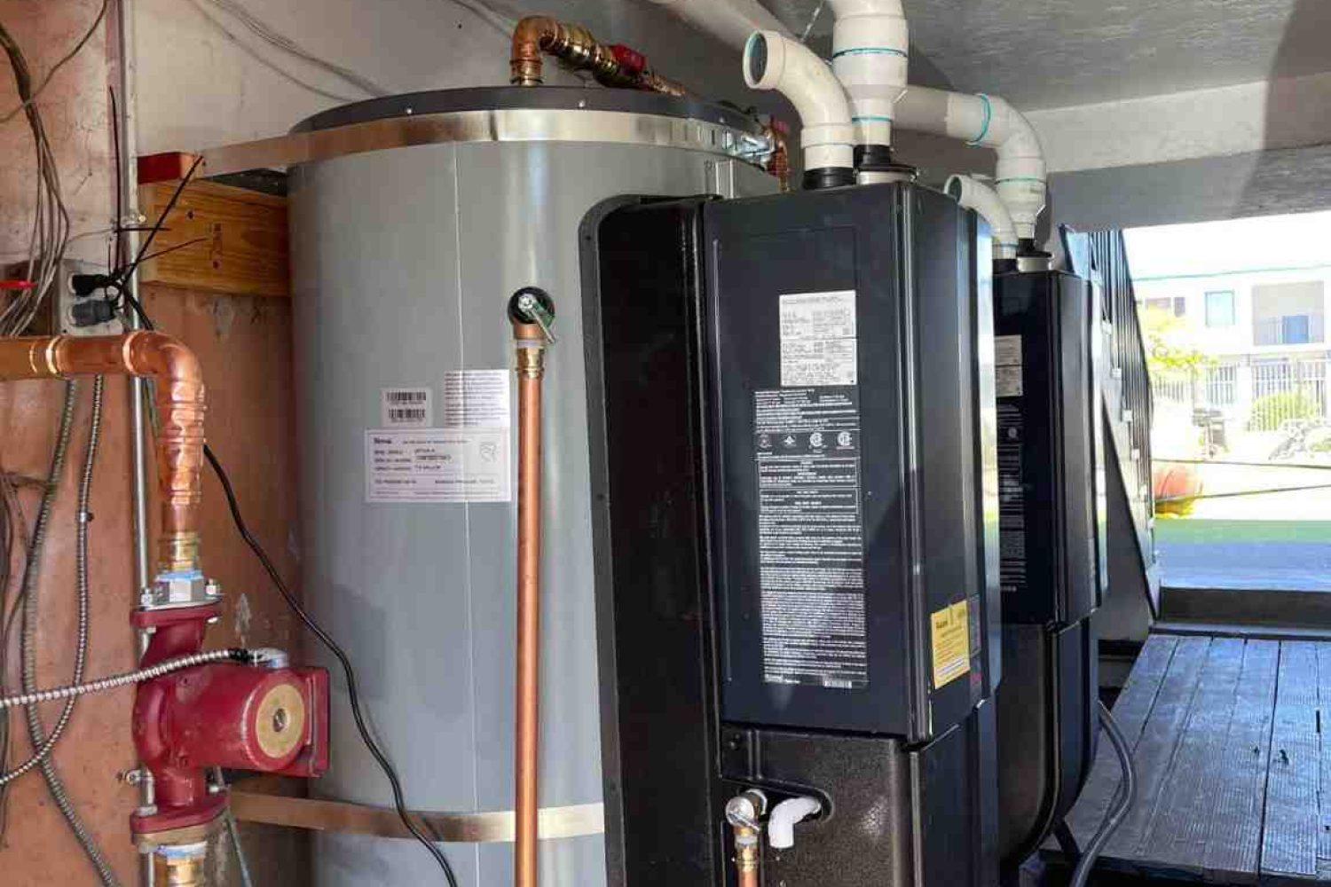 RinnaiCommercialFlyer3